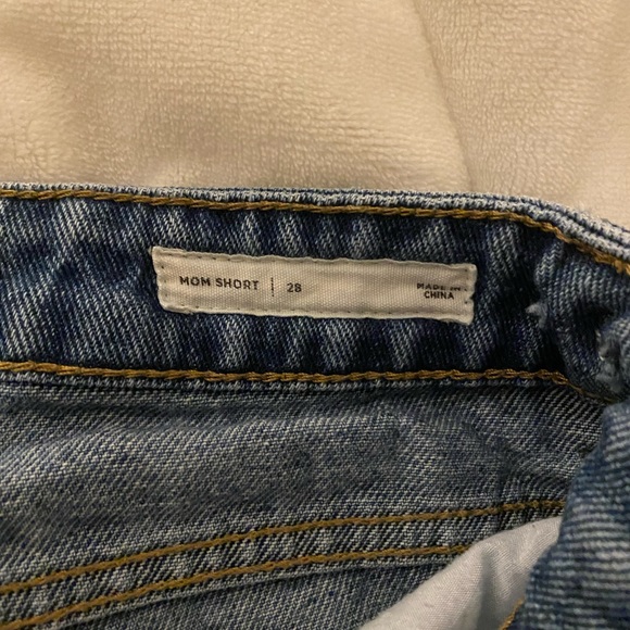 Pacsun mom jean shorts - Picture 3 of 3